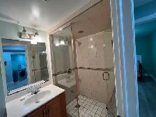 Room For Rent, Close to University of Toronto Mississauga - Photo 8