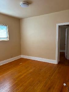 Cozy 1 bedroom apartment available immediately - Photo 2