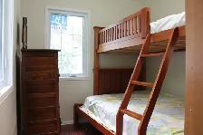Waterfront cottage weekly rental - Photo 3