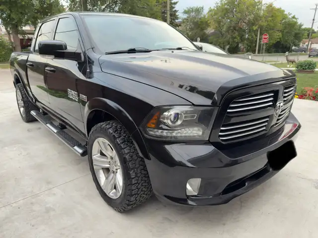 2014 Ram 1500 5.7L Sport
