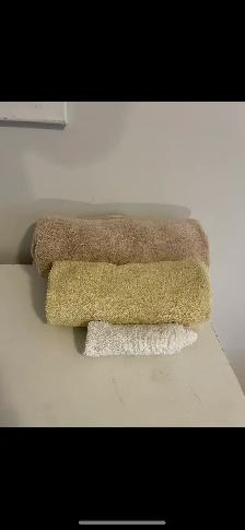Short Term Room for Rent: upper floor, quiet, clean, safe - Photo 3