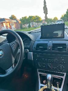 Sell BMW X3 2010 AWD – AS IS – Needs Repair - Photo 3