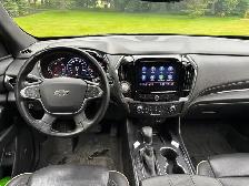2023 Chevrolet Traverse Premier Redline Edition - Photo 5