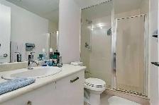Apartment Near UoT_832 Bay Street unit 502 - Photo 5