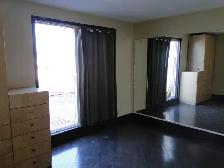 Student Room for Rent at York University Keele campus - Photo 5