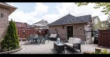 Highest Demand Neighbourhood - 3 Bedroom House For Rent - Photo 8