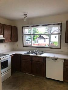 Edson AB For Rent – 3-Bedroom Condo | Available Sept 1 2026 - Photo 2