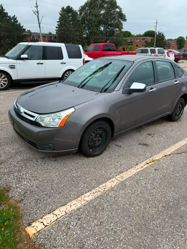 2010 Ford Focus SE (SOLD AS IS)