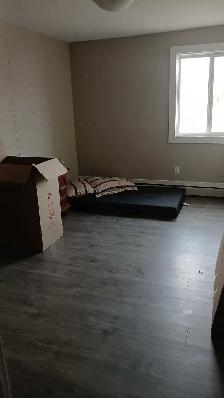 Room for rent $450 - Photo 2