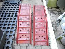 STEEL CAR RAMPS UP TO 6500 LBS WHEN USED TOGETHER