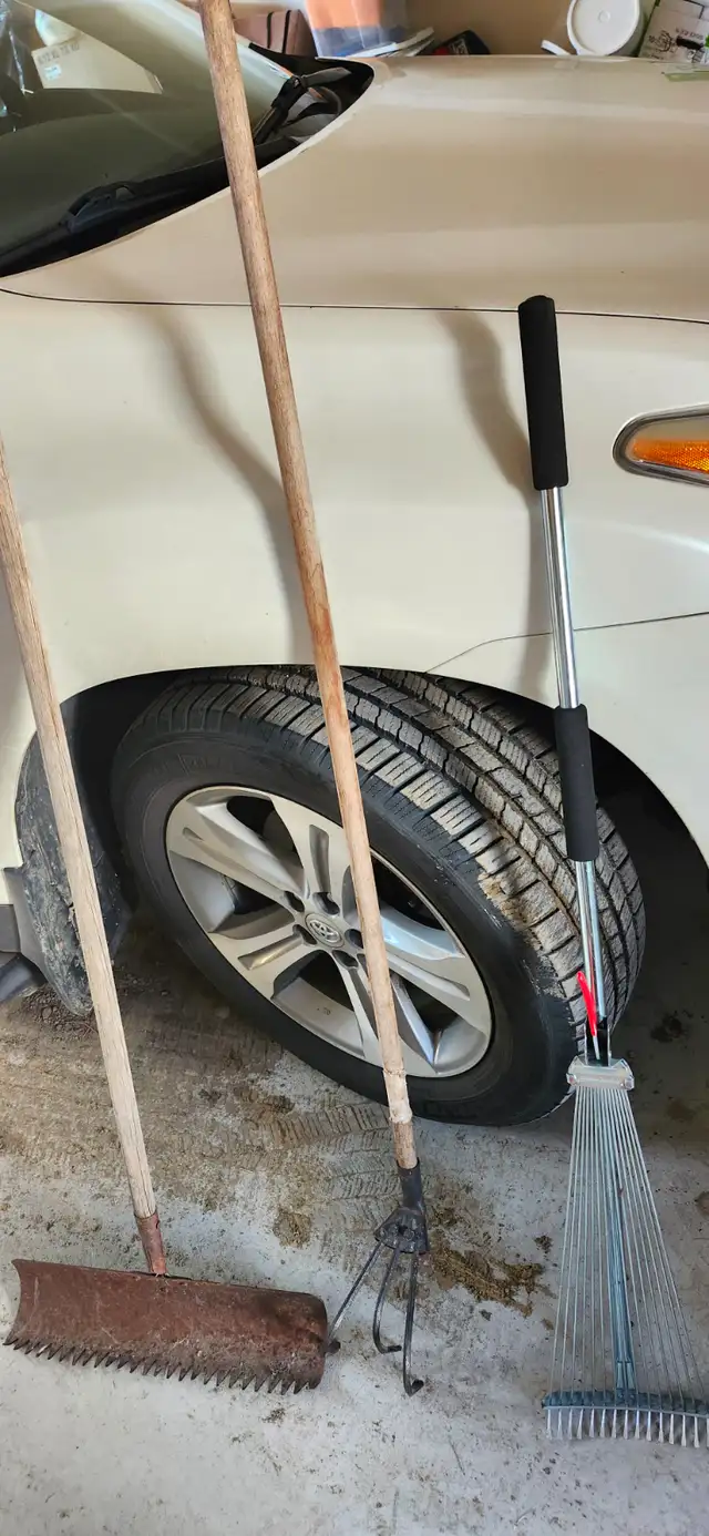 Good condition garden tools for sale!