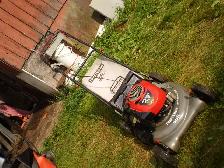 CRAFTSMAN  6.5HP  push  gas   Lawnmower.
