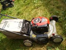 CRAFTSMAN  6.5HP  push  gas   Lawnmower. - Photo 5