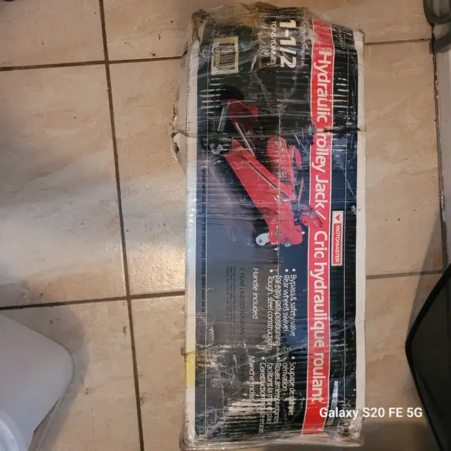 Hydraulic jack/ Cric hydraulic