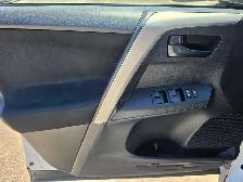 2015 Toyota RAV4 LE FWD - Photo 11