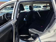 2015 Toyota RAV4 LE FWD - Photo 21