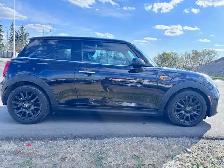 2016 MINI Cooper 3dr HB - Photo 4
