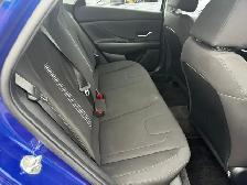 2022 Hyundai Elantra Preferred IVT - Photo 12