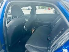 2022 Hyundai Elantra Preferred IVT - Photo 13