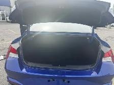 2022 Hyundai Elantra Preferred IVT - Photo 15