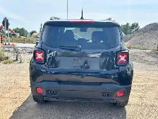 2016 Jeep Renegade 4WD 4dr - Photo 6