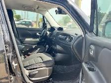 2016 Jeep Renegade 4WD 4dr - Photo 10