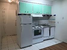 Downtown Near McGill All Included Furnitured Studio for Rent !! - Photo 4