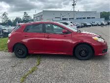 2013 Toyota Matrix S ONE OWNER | LOW KM | SUNROOF - Photo 3