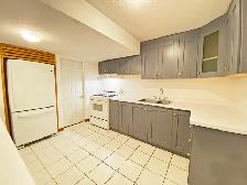 bright, spacious and beautiful 2 bedroom apartment for rent - Photo 3