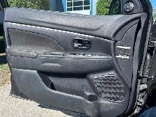 2011 Mitsubishi RVR - Photo 8