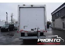 2025 Chevrolet Express 3500 3500  Cube 14 pieds  6.6L V8 - Photo 7