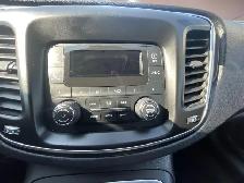 Chrysler 200 Berline 4 portes LX, traction avant 2015 à vendre - Photo 10