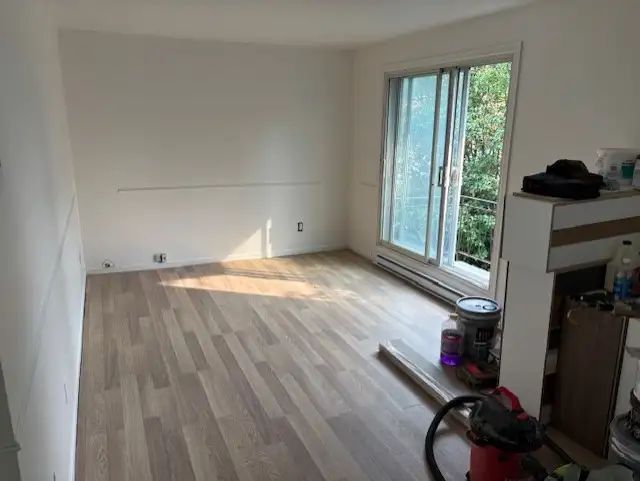 Mtl Nord grand 4 1/2 tout rénové spécial du proprio 1 mois gratu