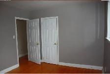 3 bedroom main floor apartment for rent in Aurora - Photo 11