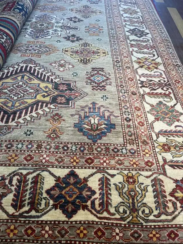 Afghani & Persian Rugs – Toronto’s Largest Showroom (5000  Rugs)