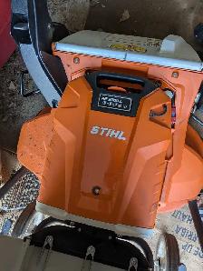 stilh commercial electric mower and m leaf blower - Photo 3