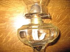 16'TALL ANTIQUE PEDESTAL OIL LAMP NEW WICK AND COMES WITH OIL - Photo 2