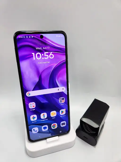 Motorola Razer  5g 2024 256gb Blue 3 Months Warranty  W/Charger