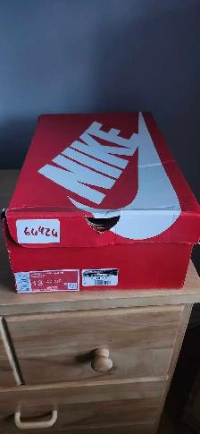 Espadrilles neuf Nike pour hommes gr 13 (80$) - Photo 4