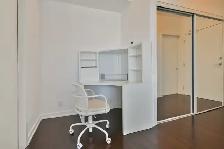 12 YORK ST - ICE CONDOS - HIGH FLOOR 2 BEDROOM STUDY W/1-PARKING - Photo 8
