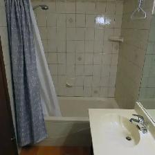 Room for Rent - Close to the U of M ! - Photo 4