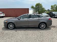 2014 Ford Fusion SE - Photo 2