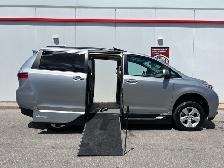 2016 Toyota Sienna XLE-WHEELCHAIR ACCESSIBLE VAN-SUNROOF-LEATHER