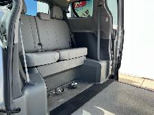 2016 Toyota Sienna XLE-WHEELCHAIR ACCESSIBLE VAN-SUNROOF-LEATHER - Photo 6