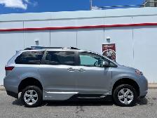 2016 Toyota Sienna XLE-WHEELCHAIR ACCESSIBLE VAN-SUNROOF-LEATHER - Photo 10