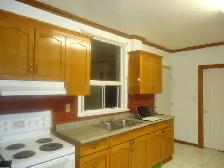 1st Floor Bedroom Sept 1, near Bloor and Dufferin Subway Station