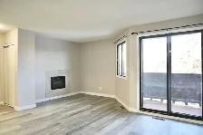 Century Park - Modern Newly Renovated 2 Bedroom Apt - Photo 2