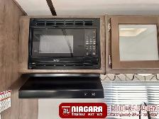 2020 KEYSTONE PASSPORT GT 2521RL Travel Trailer - Photo 15
