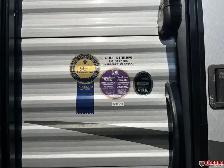 2013 GULFSTREAM KINGSPORT 32TBHT Travel Trailer - Photo 4