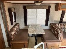 2013 GULFSTREAM KINGSPORT 32TBHT Travel Trailer - Photo 14